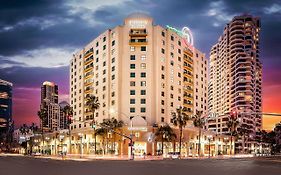 Embassy Suites By Hilton San Diego Bay Downtown